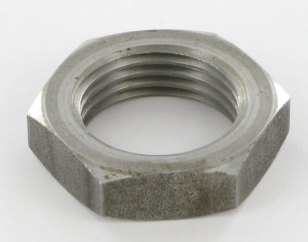 Spezialmutter Busatis aus der Kategorie Balkenmähwerke