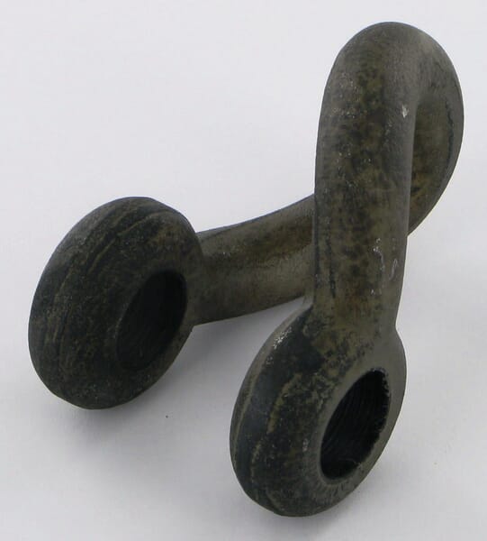 Schäkel aus der Kategorie Mulchgeräte und Wieseneggen